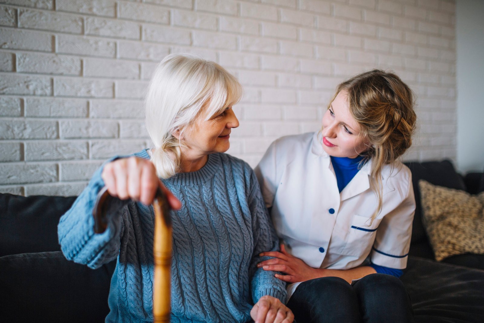 Read more about the article Caring for Seniors: Elder Care Maid Agency in Ahmedabad